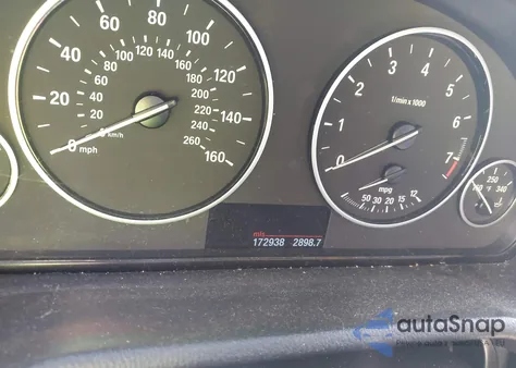 2011 BMW X3 xDrive28I z USA, uszkodzony, nr VIN 5UXWX5C57BL703217